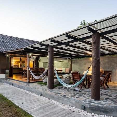 Phatcharee Resort Baan Tai Exteriör bild